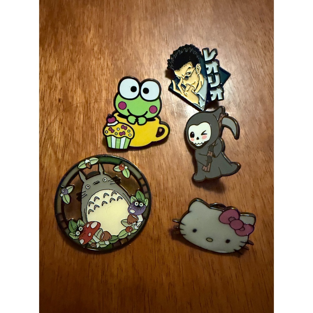 Sanrio Anime Enamel Pin Lot Totoro Hello Kitty Keroppi Hunter x Hunter 5pc Set